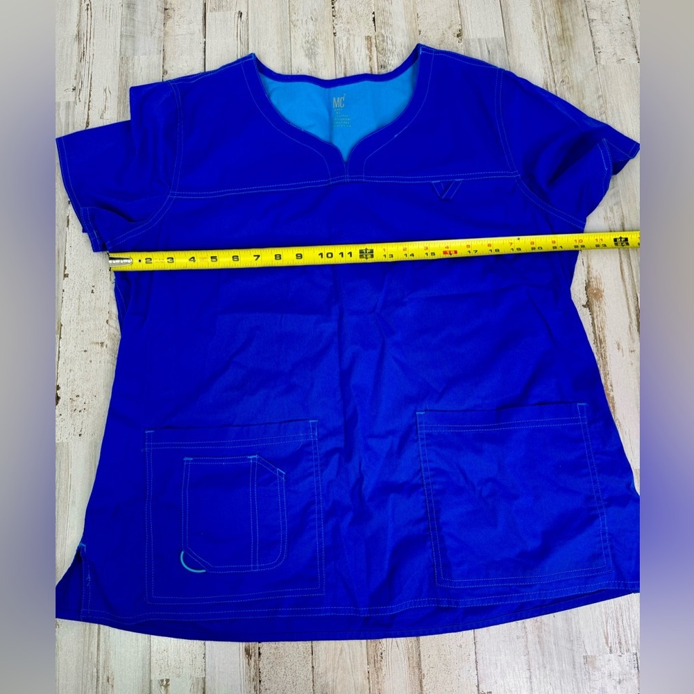 MC2 Scrub Set XL Blue Pocket V-Neck Top/ Medium Elastic Waist Cargo Bottom - Picture 12 of 14